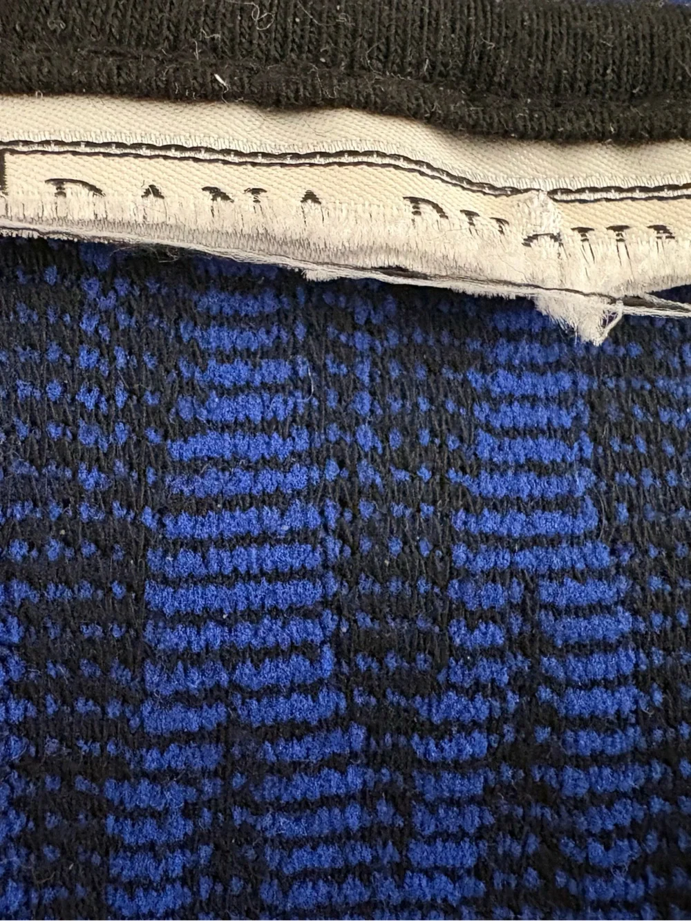 Vintage Dana Buchman Royal Blue and Black Geometric Knit Top Size L